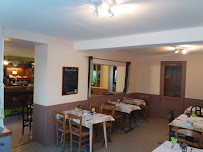 Atmosphère du Restaurant français La Maison Dorée à Valence - n°2