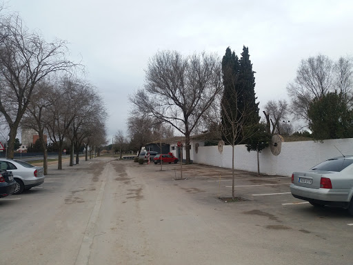 Polideportivo-piscina Municipal, Institución educativa pública en La Puebla de Almoradiel,Toledo