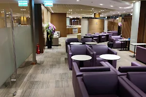 Thai Airways - Royal First Lounge image