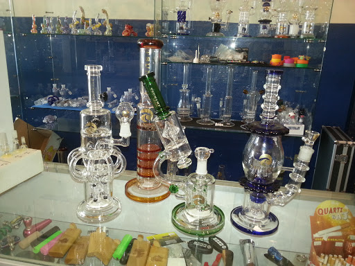 Tobacco Shop «Black Sheep Boutique», reviews and photos, 2011 Carabel Ave, Lakewood, OH 44107, USA