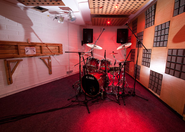 Reviews of Room4 Studios in Bristol - Music store