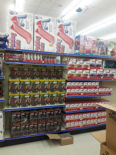 Discount Store «Roses Express», reviews and photos, 6601 Harvard Ave, Cleveland, OH 44105, USA