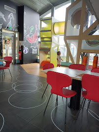 Atmosphère du Restauration rapide McDonald's à Auxerre - n°10