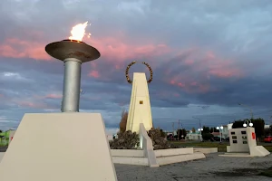 Monumento Malvinas argentina image