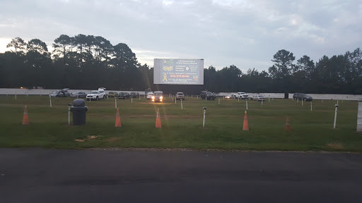 Drive-in Movie Theater «Highway 21 Drive In Movie Theater», reviews and photos, 55 Parker Dr, Beaufort, SC 29906, USA
