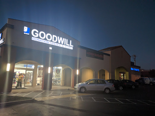 Thrift Store «Goodwill of Silicon Valley», reviews and photos, 311 W Calaveras Blvd, Milpitas, CA 95035, USA