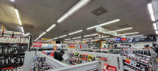 Motorcycle Parts Store «Cycle Gear», reviews and photos, 11230 Alpharetta Hwy #112, Roswell, GA 30076, USA