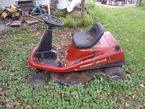 Liquor Store «Hampden Discount Liquors», reviews and photos, 7 Allen St, Hampden, MA 01036, USA