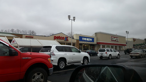 Pet Supply Store «Petco Animal Supplies», reviews and photos, 97 E Street Rd, Feasterville-Trevose, PA 19053, USA