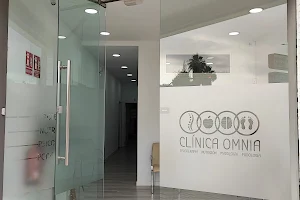 Clínica OMNIA. Centro de Fisioterapia, Nutrición, Psicología y Podología image