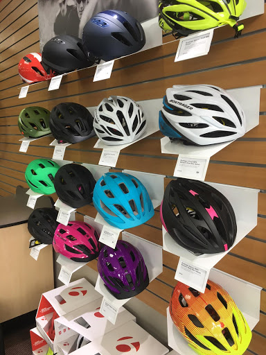 Bicycle Store «Trek Bicycle Stafford Aquia Park», reviews and photos, 2773 Jefferson Davis Hwy, Stafford, VA 22554, USA