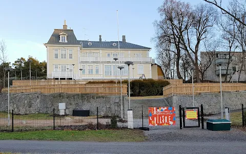 Ispoinen Manor image