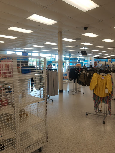 Clothing Store «Ross Dress for Less», reviews and photos, 1931 E Main St, Spartanburg, SC 29307, USA