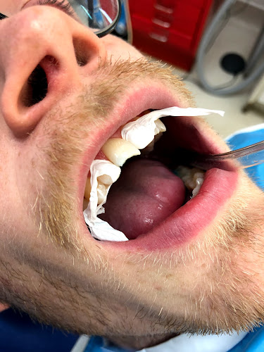 Reviews of 24/7 Emergency Dentist London in London - Dentist