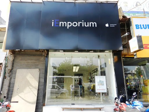iEmporium Apple store