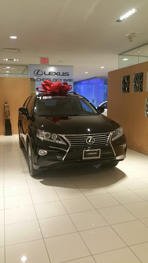 Lexus Dealer «Woodfield Lexus», reviews and photos, 350 E Golf Rd, Schaumburg, IL 60173, USA
