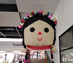 Artesanos Y Vendedores Del Centro photo