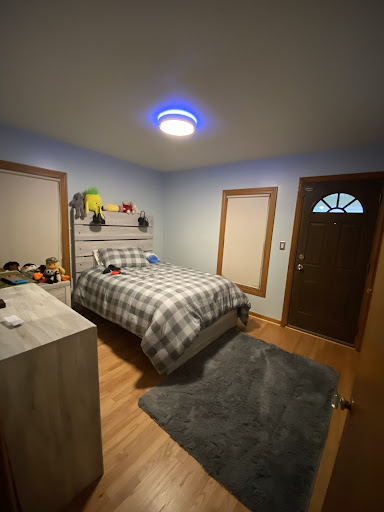 Furniture Store «Detroit Furniture Inc», reviews and photos, 16427 W Warren Ave, Detroit, MI 48228, USA