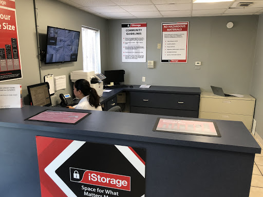 Self-Storage Facility «Simply Self Storage - Northwest Highway/Love Field», reviews and photos, 9450 Hargrove Dr, Dallas, TX 75220, USA