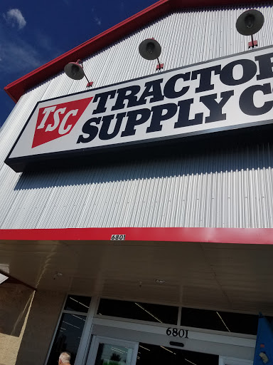 Home Improvement Store «Tractor Supply Co.», reviews and photos, 6801 Florida 50, Groveland, FL 34736, USA