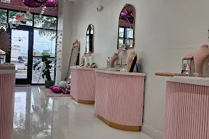 The Pink Swan Shop image
