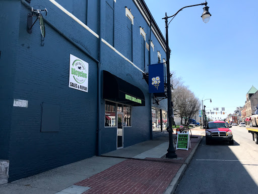 Family Bike Chain, 109 E Main St, Greenfield, IN 46140, USA, 