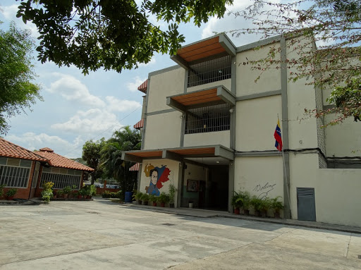 Escuelas de comercio en Maracay