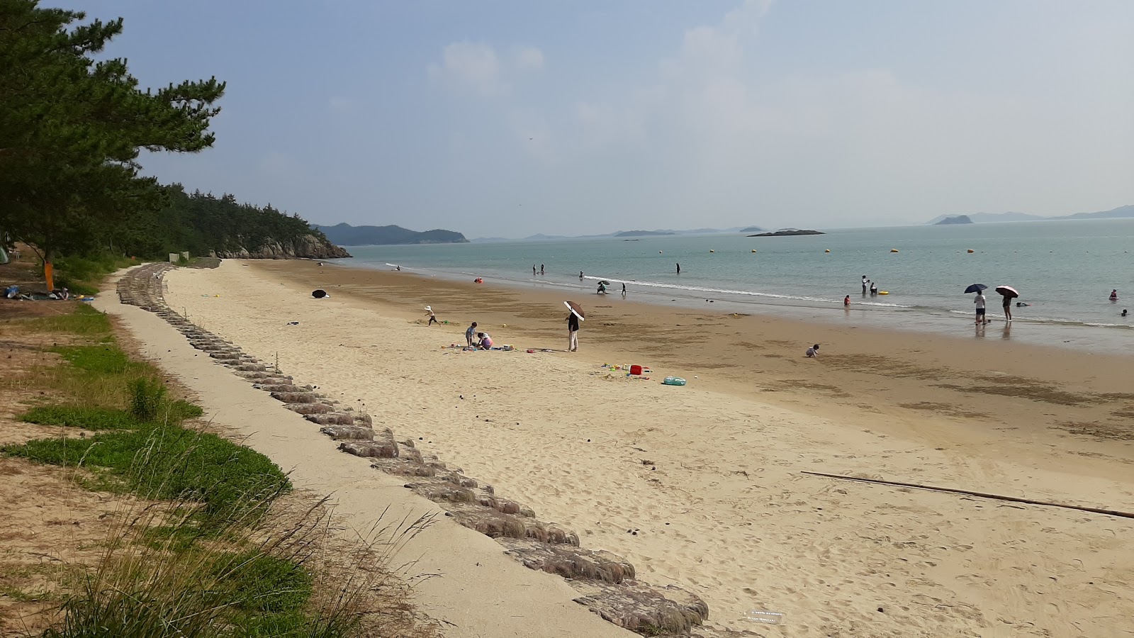 Foto van Chupo Beach met ruim strand