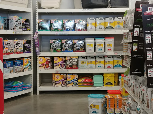 Pet Supply Store «Petco Animal Supplies», reviews and photos, 1885 S Randall Rd, Geneva, IL 60134, USA
