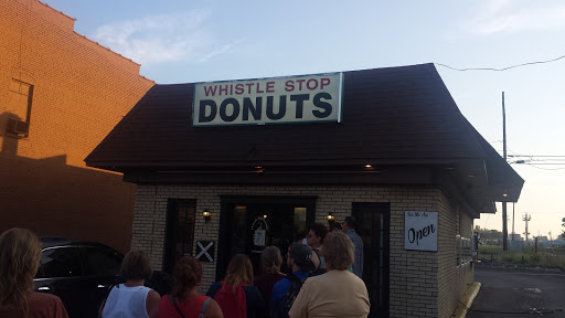Donut Shop «Whistlestop Donuts», reviews and photos, 420 E 9th St, Hopkinsville, KY 42240, USA