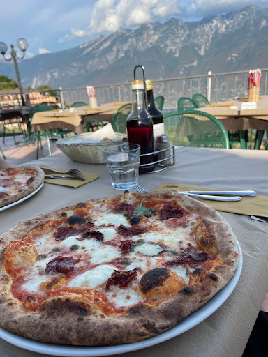 Ruculì Residence Ristorante Pizzeria in Tignale, Provincia di Brescia