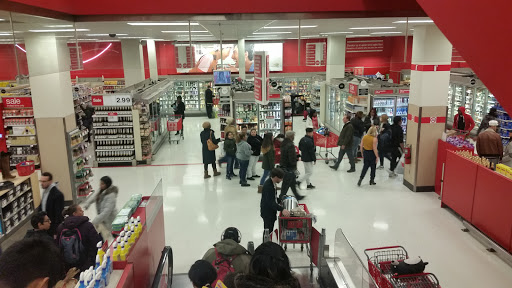 Shopping Mall «Atlantic Terminal Mall», reviews and photos, 139 Flatbush Ave, Brooklyn, NY 11217, USA