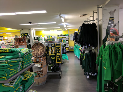 Book Store «The Duck Store - Campus», reviews and photos, 895 E 13th Ave, Eugene, OR 97401, USA
