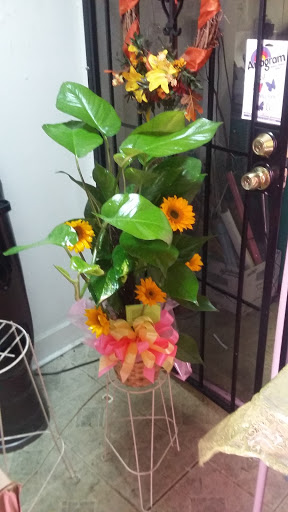 Florist «Flowers by Monica», reviews and photos, 9210 Homestead Rd a, Houston, TX 77016, USA