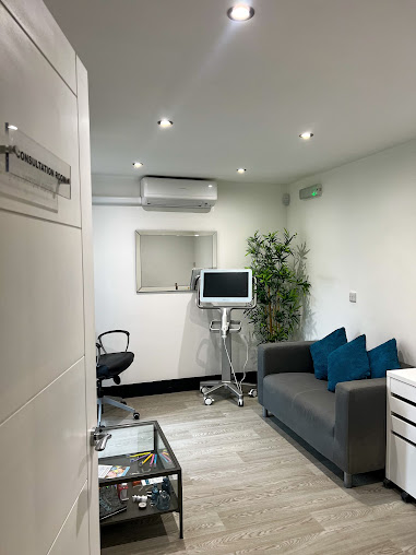 نايتون لطب الأسنان - Knighton Dental Practice