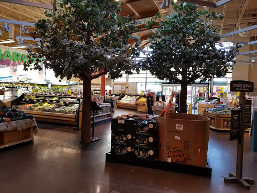 Grocery Store «Hannaford Supermarket», reviews and photos, 255 Warner Blvd, Taunton, MA 02780, USA