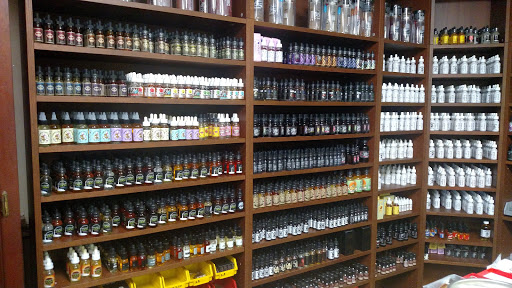 Vaporizer Store «Grassy Plain Vape & Smoke», reviews and photos, 39 Grassy Plain St, Bethel, CT 06801, USA