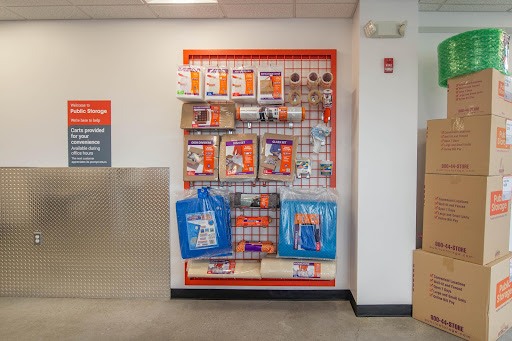 Self-Storage Facility «Public Storage», reviews and photos, 420 Washington St, Woburn, MA 01801, USA