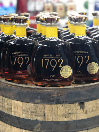 Liquor Store «Mableton Bottle Shop», reviews and photos, 757 Veterans Memorial Hwy SW, Mableton, GA 30126, USA