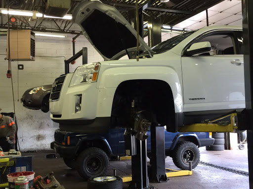 Auto Repair Shop «Global Auto Repair», reviews and photos, 8836 S Cicero Ave, Oak Lawn, IL 60453, USA