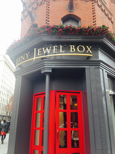 Jewelry Store «Tiny Jewel Box», reviews and photos, 1155 Connecticut Ave NW, Washington, DC 20036, USA