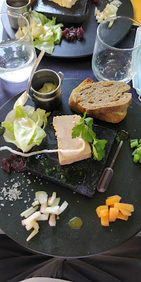 Foie gras du Restaurant français Hotel Restaurant Salle de réunion Logis le Paris Nice à Joigny - n°17