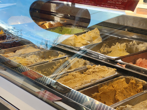 Ice Cream Shop «Cold Stone Creamery», reviews and photos, 1044 NW Civic Dr k, Gresham, OR 97030, USA