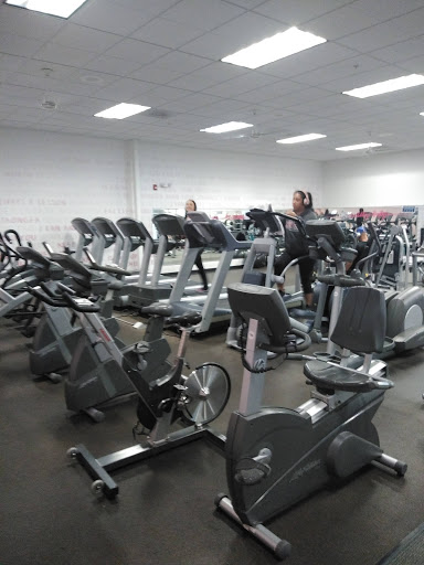 Gym «In-Shape Health Clubs», reviews and photos, 2370 Fremont St, Monterey, CA 93940, USA