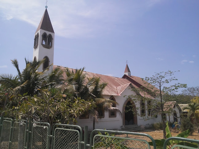 Opiniones de Iglesia Santa Marianita en Manta - Iglesia