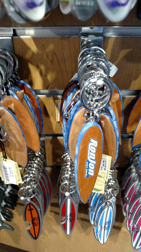 Clothing Store «Ron Jon Surf Shop», reviews and photos, 377 Mandalay Ave, Clearwater Beach, FL 33767, USA
