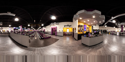 Gym «Planet Fitness», reviews and photos, 55 Crystal Ave Suite 402, Derry, NH 03038, USA