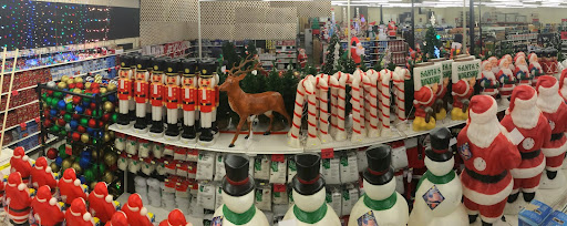 Hardware Store «DIY Center», reviews and photos, 3221 W Magnolia Blvd, Burbank, CA 91505, USA