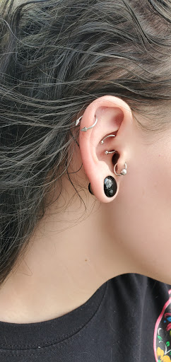 Tattoo Shop «Raining Ink», reviews and photos, 420 W 7th St, Columbia, TN 38401, USA