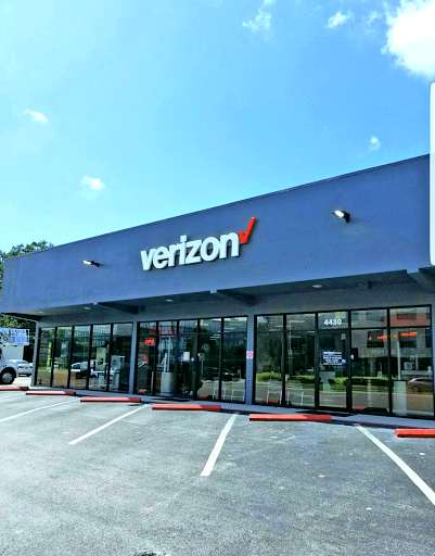 Verizon Authorized Retailer – Cellular Sales, 4430 W Kennedy Blvd, Tampa, FL 33609, USA, 